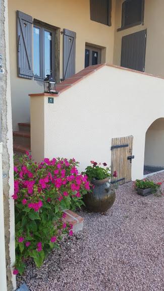 Villa Chez Francine La Cheneviere Saint-Rémy-de-Chargnat Exterior foto