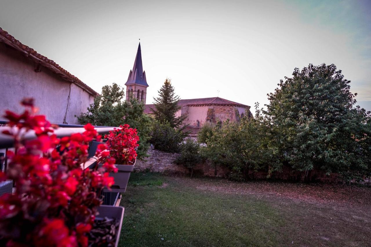 Villa Chez Francine La Cheneviere Saint-Rémy-de-Chargnat Exterior foto
